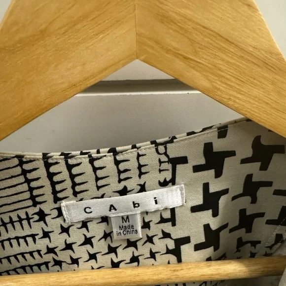 CAbi- Coupe Bomber Jacket Off-White and Black Jacket-Medium - Picture 9 of 10